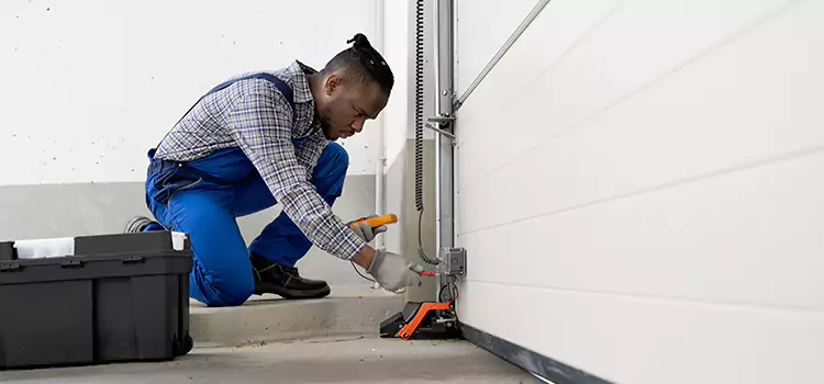 Expert Solutions for Every Garage Lock Need in Casa de Oro-Mount Helix, CA